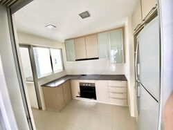 Grandeur 8 (D20), Condominium #625392231